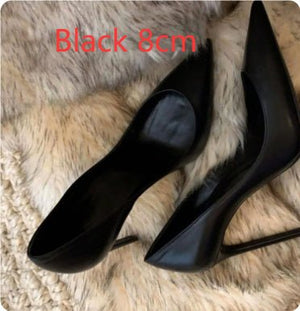 Elegant Black Stiletto Work Pumps - True Garment