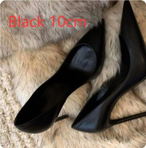 Elegant Black Stiletto Work Pumps - True Garment