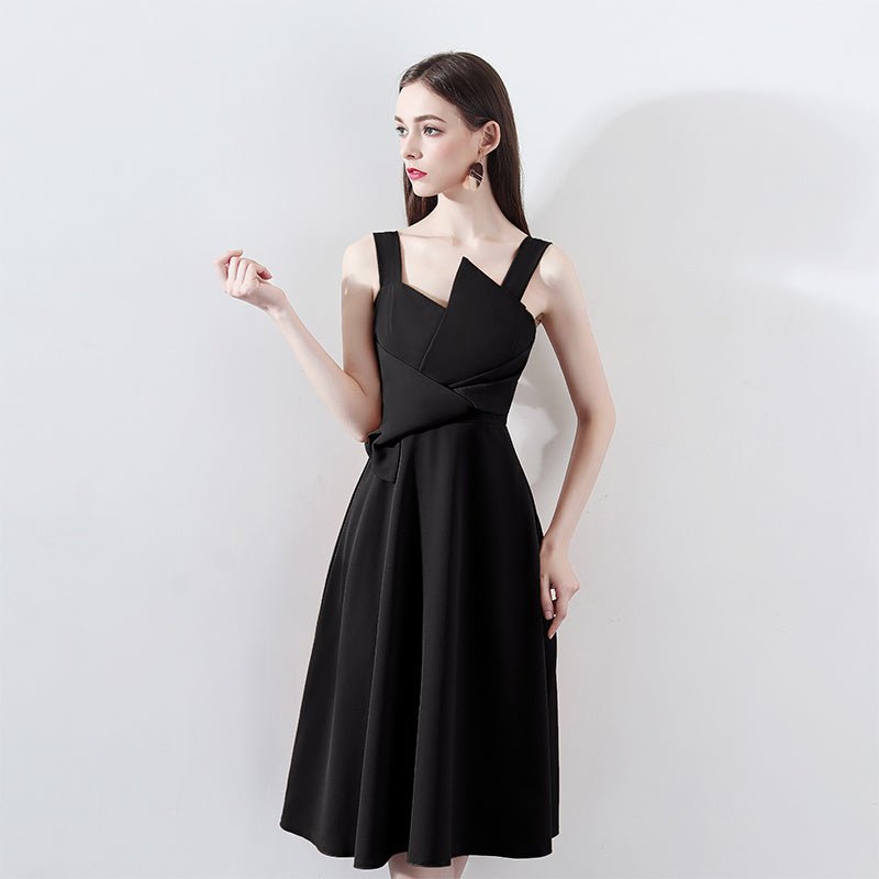 Chic Suspender Evening Dress - True Garment