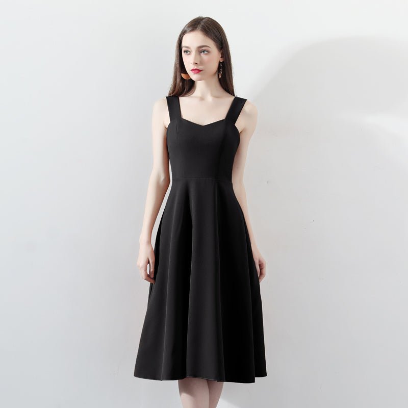 Chic Suspender Evening Dress - True Garment