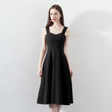 Chic Suspender Evening Dress - True Garment
