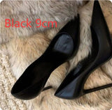 Elegant Black Stiletto Work Pumps - True Garment
