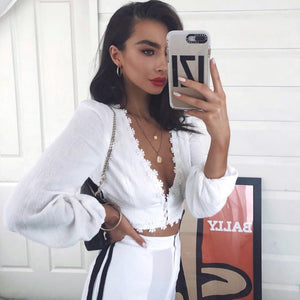 Elegant V-Neck Lace Cropped Top - True Garment