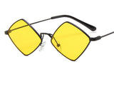 Retro Diamond Sunglasses - True Garment