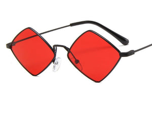 Retro Diamond Sunglasses - True Garment